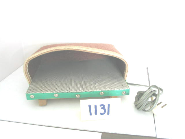  Collection ASPEG, pièce numéro 1131 : Chauffrette à pieds