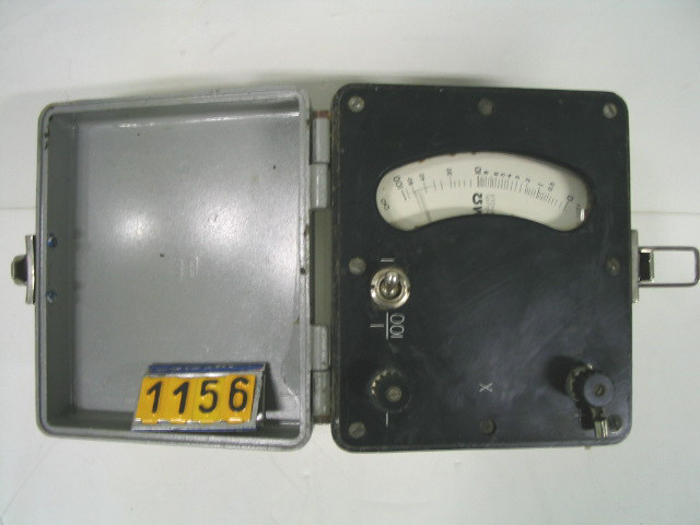  Collection ASPEG, pièce numéro 1156 : Magneto 500v
