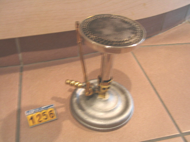  Collection ASPEG, pièce numéro 1256 : Brûleur de labo