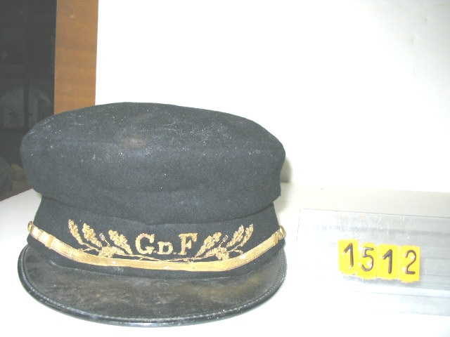  Collection ASPEG, pièce numéro 1512 : Casquette de contrôleur