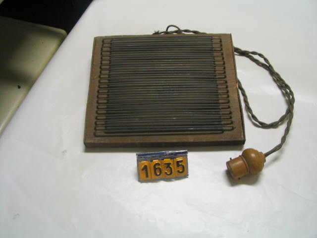  Collection ASPEG, pièce numéro 1635 : Electricmouch