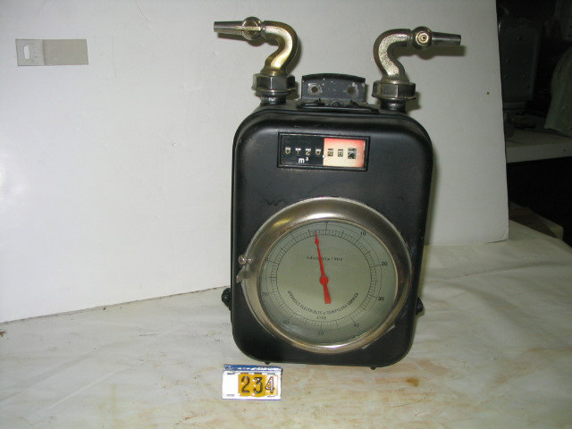  Collection ASPEG, pièce numéro 234 : Compteur à gaz étalon