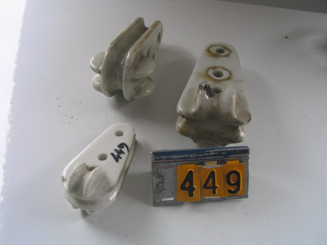  Collection ASPEG, pièce numéro 449 : Isolateur (violon)