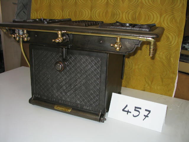  Collection ASPEG, pièce numéro 457 : Réchaud four + table fonte