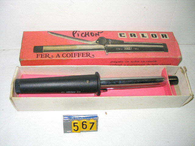  Collection ASPEG, pièce numéro 567 : Fer à coiffer