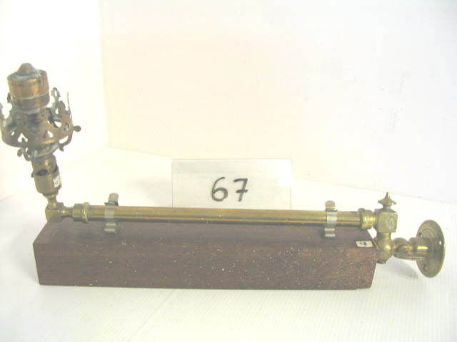  Collection ASPEG, pièce numéro 67 : Applique éclairage