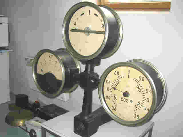  Collection ASPEG, pièce numéro 76 : Colonne de synchronisation de centrale thermique