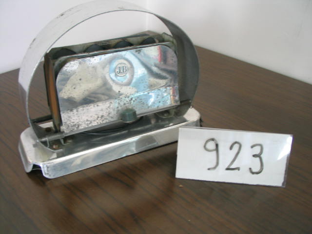  Collection ASPEG, pièce numéro 923 : Grille pain double face